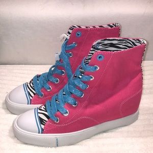 AirWalk Hot Pink High Tops Sneakers